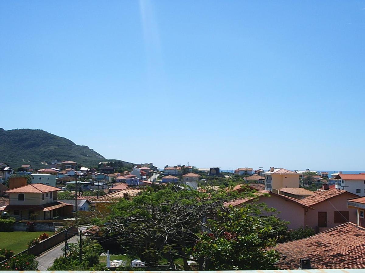 Residencial Tres Irmas Apartment *